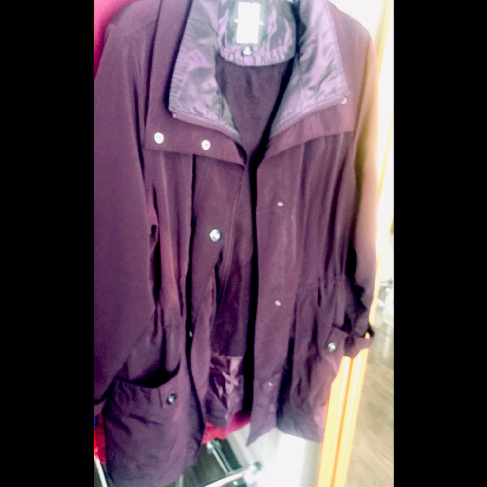 Miss Callery woman eggplant jacket